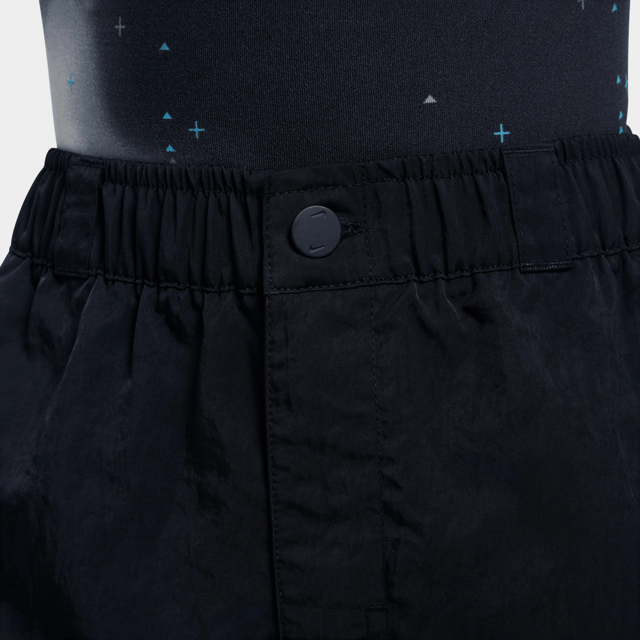 Nike Junior Boys' Outdoor Play Woven Cargo Shorts / Black